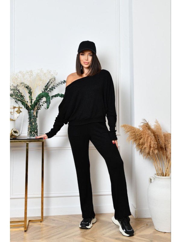 Ангоровий прогулянковий костюм чорного кольору 35678