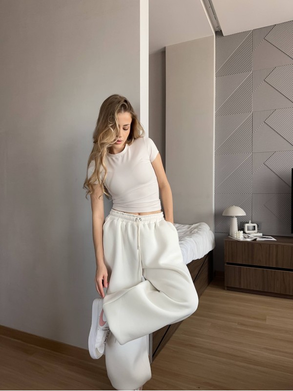 Жiночi широкi штани на флiсi молочного кольору 35711