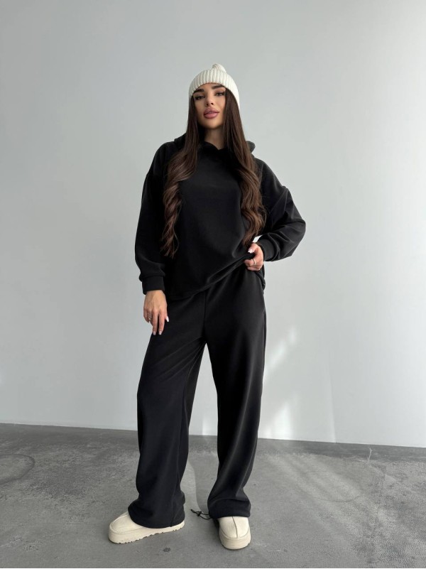 Жіночий костюм iз плюшевого флісу чорного кольору 35719