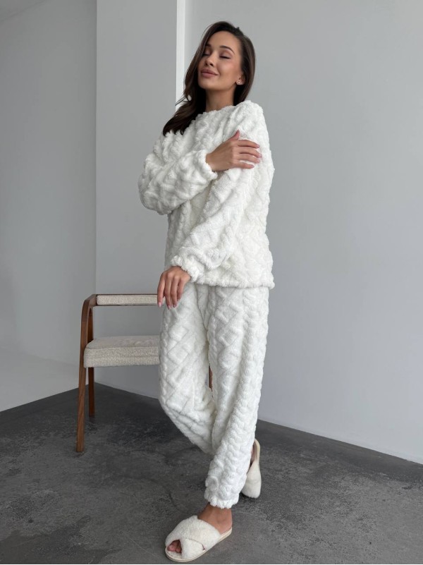 Жіночий теплий домашній костюм молочного кольору  35728
