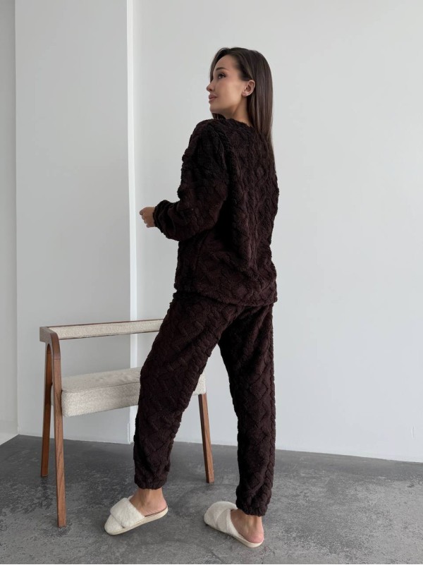 Жіночий теплий домашній костюм коричневого кольору  35729