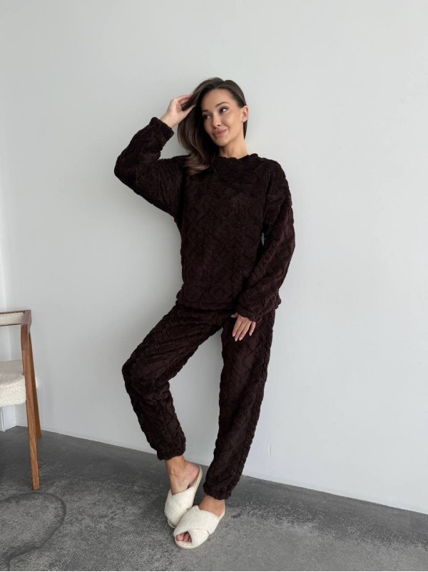 Жіночий теплий домашній костюм коричневого кольору  35729