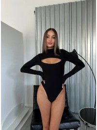 Однотонний боді з вирiзом чорного кольору 35740