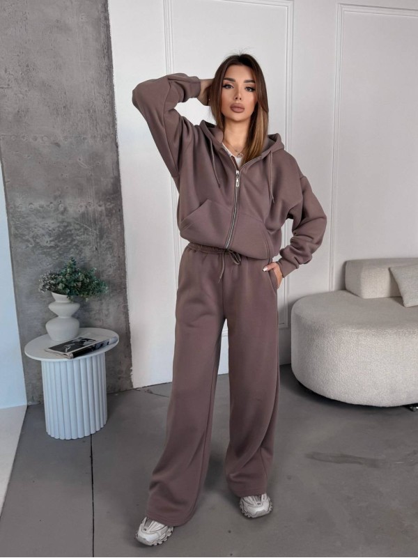 Жіночий спортивний костюм на флісi кавового кольору 35757