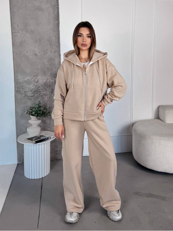 Жіночий спортивний костюм на флісi бежевого кольору 35758
