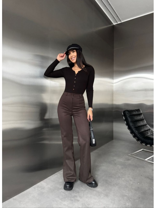 Жiночi теплi класичнi брюки коричневого кольору 35774