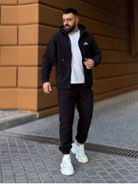 Теплий чоловічий костюм з флiсу чорного кольору 35780