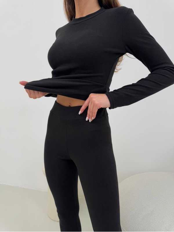 Жіночий теплий термокостюм чорного кольору 35782