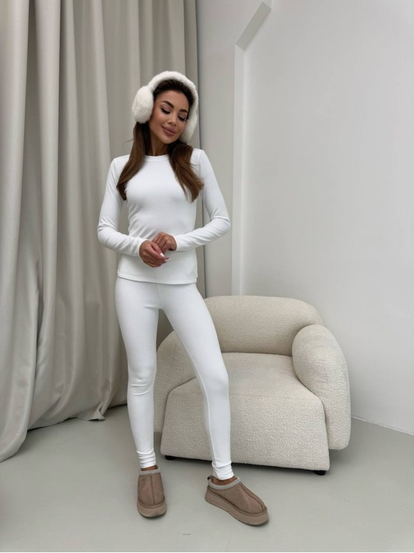 Жіночий теплий термокостюм молочного кольору 35784