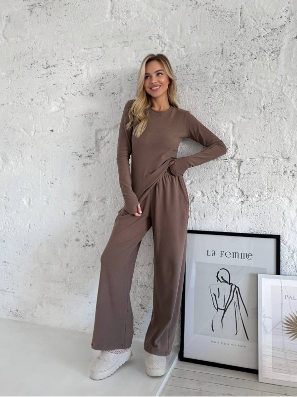 Жіночий прогулянковий термокостюм кавового кольору 35789