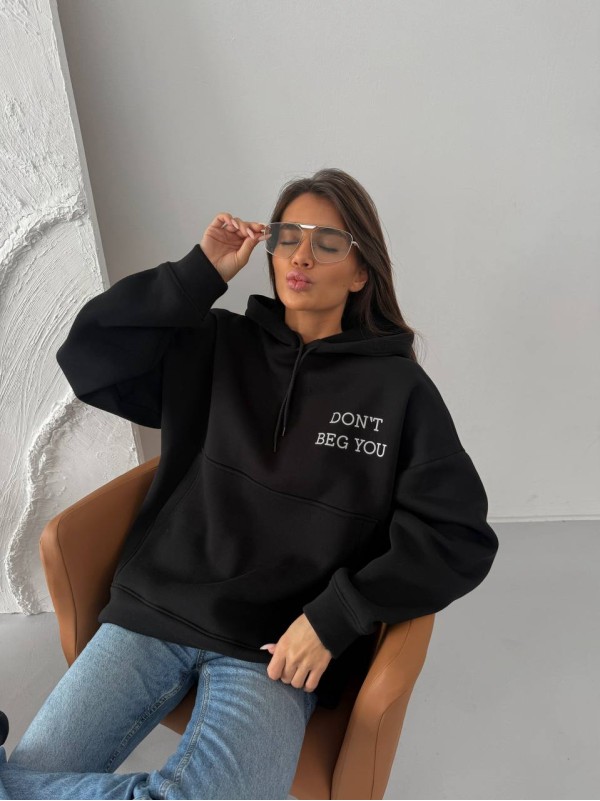 Жіноче тепле худі з малюнком чорного кольору 35795