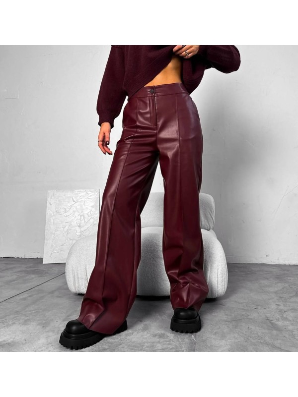 Жіночі штани кльош з еко-шкіри на флiсi бордового кольору 35798