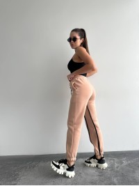 Жiночi спортивнi штани на флiсi бежевого кольору 35805