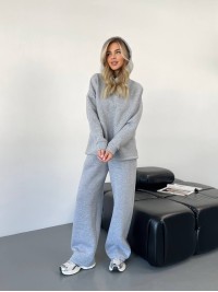 Теплий жiночий костюм з капюшоном сiрого кольору 35813