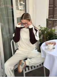 Жіночий теплий костюм з флісу молочного кольору 35815