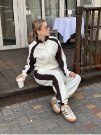 Жіночий теплий костюм з флісу молочного кольору 35815