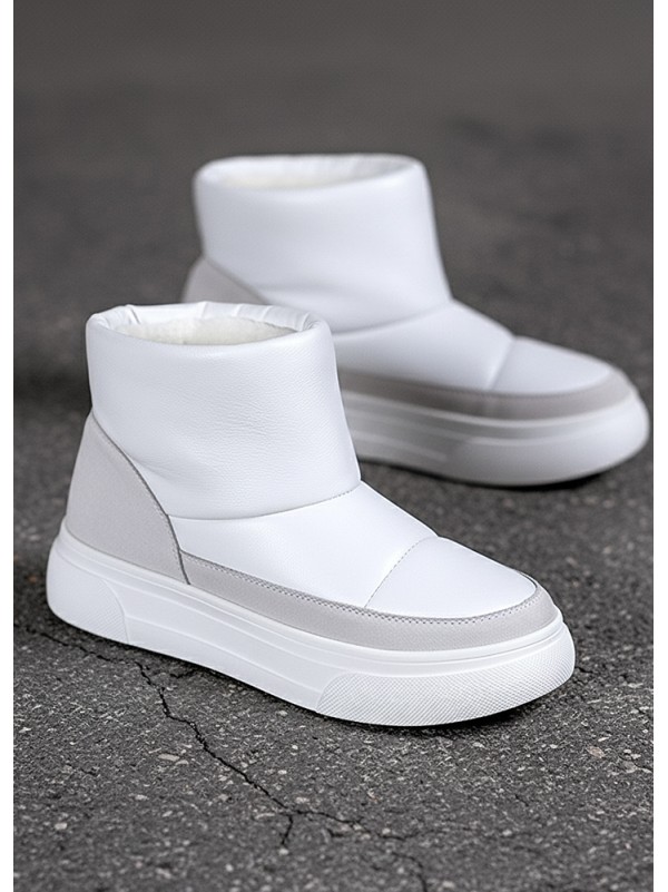 Жіночі уггі з натуральної шкіри (байка) білого кольору 35830