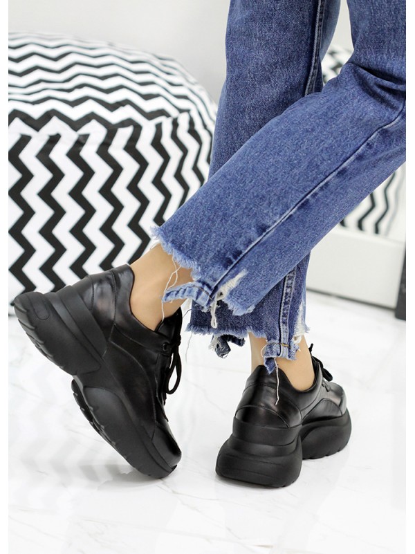 Жіночі кросівки з натуральної шкіри (хутро) чорного кольору 35834