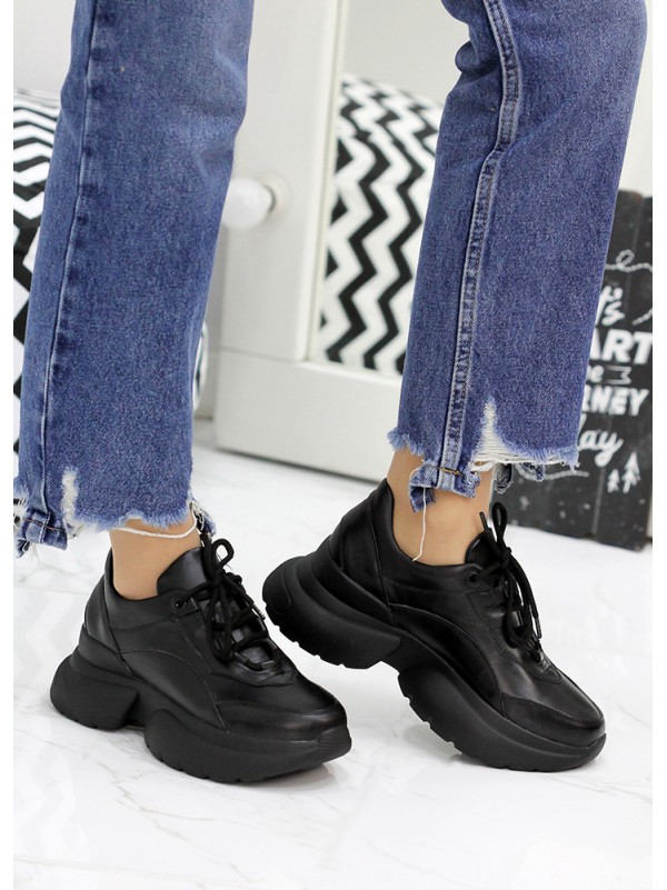 Жіночі кросівки з натуральної шкіри (цигейка) чорного кольору 35835