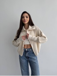 Базовий жіночий светр зi змiкою молочного кольору 35842