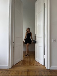 Вечiрня сукня мiнi з оксамиту чорного кольору 35872