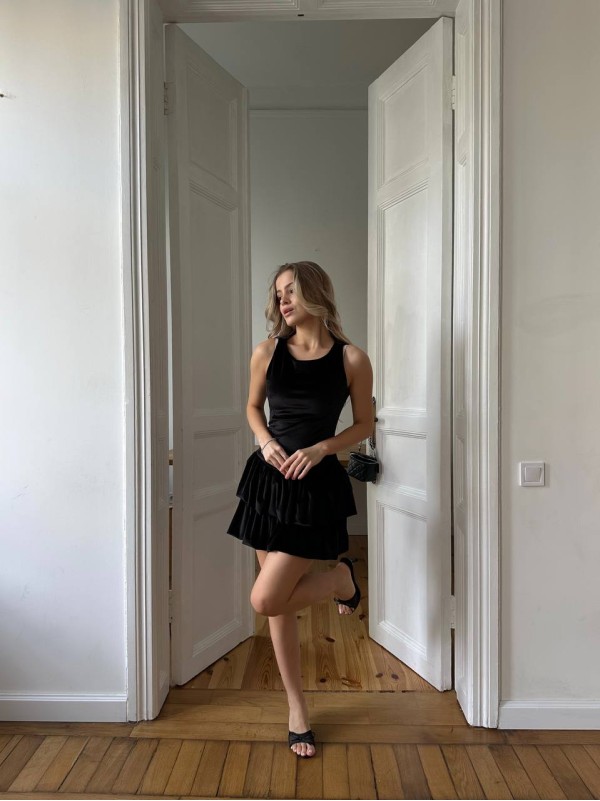 Вечiрня сукня мiнi з оксамиту чорного кольору 35872