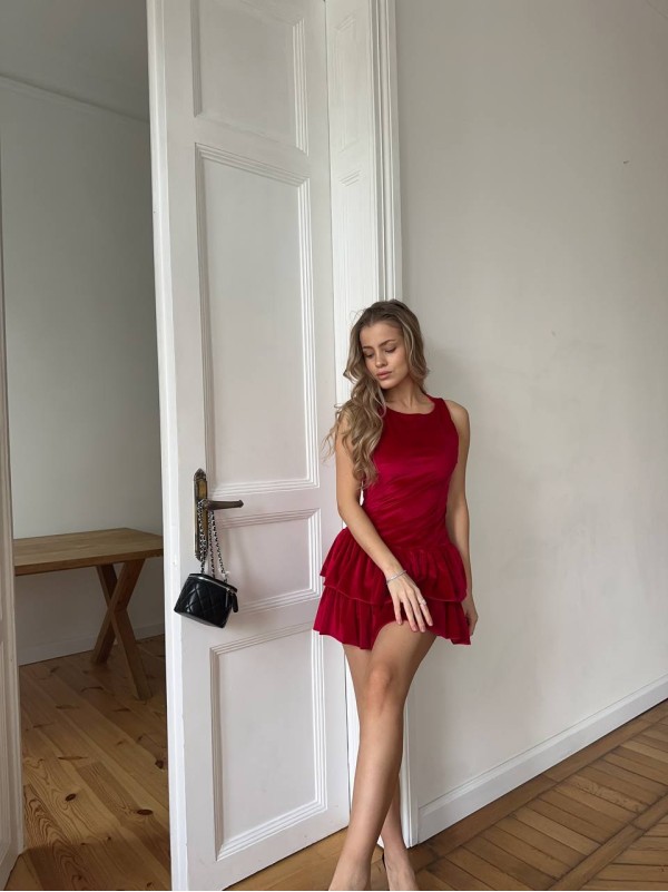 Вечiрня сукня мiнi з оксамиту червоного кольору 35873