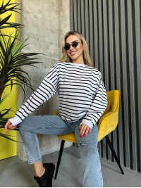 Жіноча кофта в полоску молочного кольору 35874