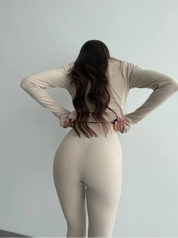 Жіночий базовий термокостюм бежевого кольору 35877