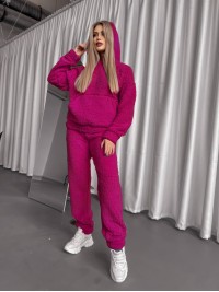 Жіночий теплий костюм з хутра Теддi малинового кольору 35885