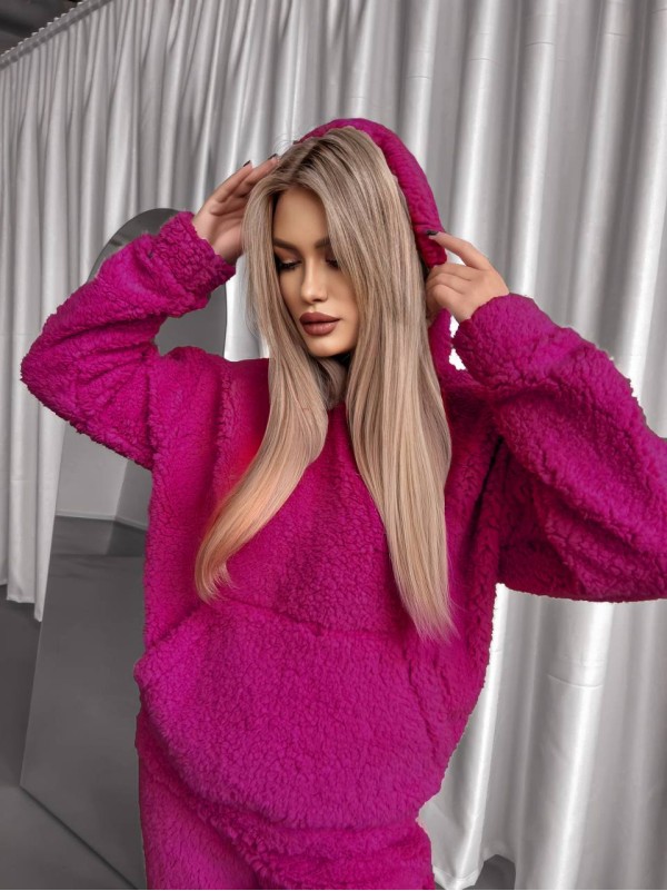 Жіночий теплий костюм з хутра Теддi малинового кольору 35885