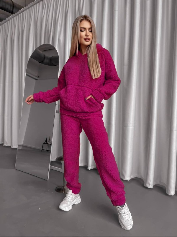 Жіночий теплий костюм з хутра Теддi малинового кольору 35885