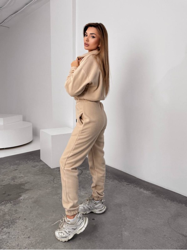 Жiночий теплий комбінезон iз флiса бежевого кольору 35893