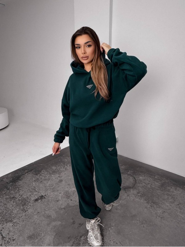 Жіночий костюм флісовий з капюшоном зеленого кольору 35902