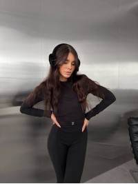 Жіночий базовий термокостюм чорного кольору 35912