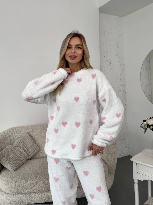 Жіночий теплий домашній костюм в сердце молочного кольору  35914