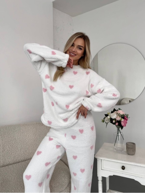 Жіночий теплий домашній костюм в сердце молочного кольору  35914