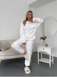 Жіночий теплий домашній костюм в сердце молочного кольору  35914