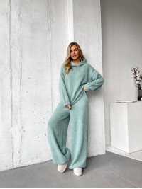 Базовий жiночий костюм з альпаки м'ятного кольору 35968
