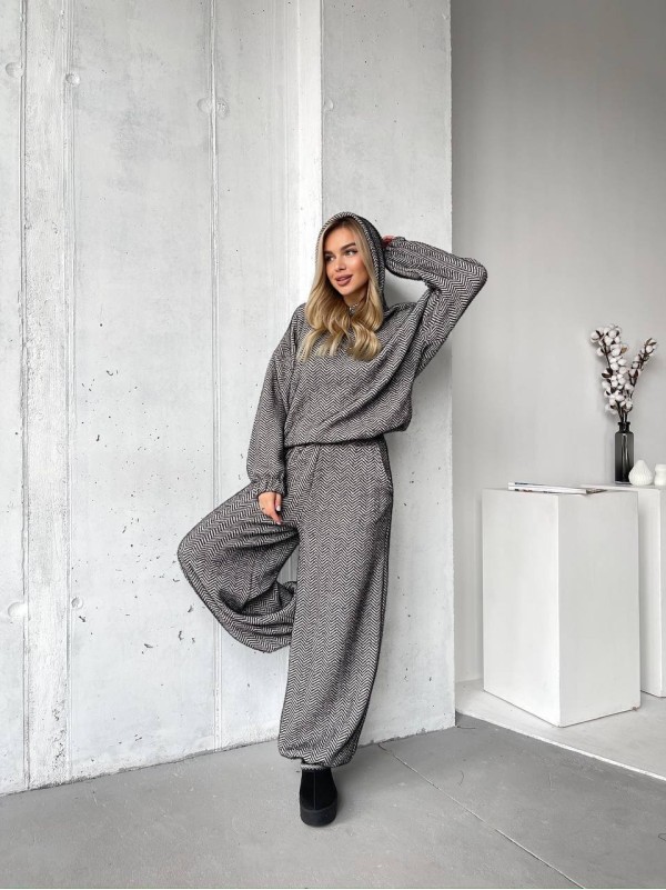 Базовий жiночий костюм з альпаки чорно-бiлого кольору 35969