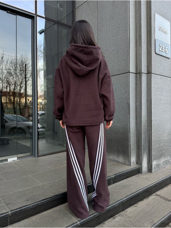 Жiночий теплий костюм iз флiса коричневого кольору 35970