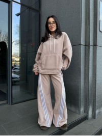 Жiночий теплий костюм iз флiса бежевого кольору 35972
