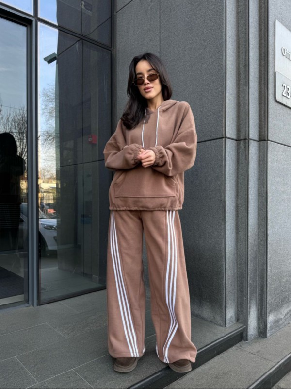 Жiночий теплий костюм iз флiса кавового кольору 35973