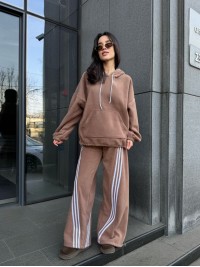 Жiночий теплий костюм iз флiса кавового кольору 35973