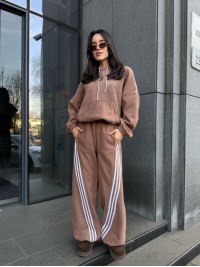 Жiночий теплий костюм iз флiса кавового кольору 35973