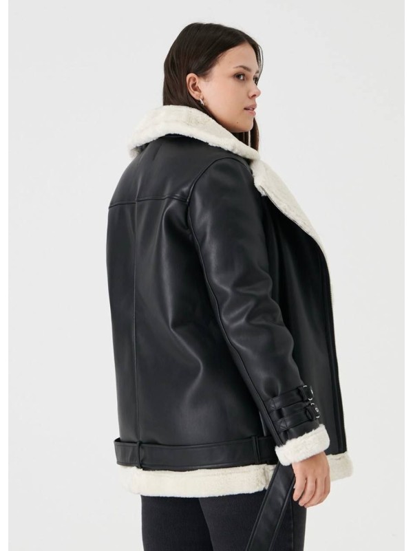 Жіноча дублянка на запах чорного кольору 359768