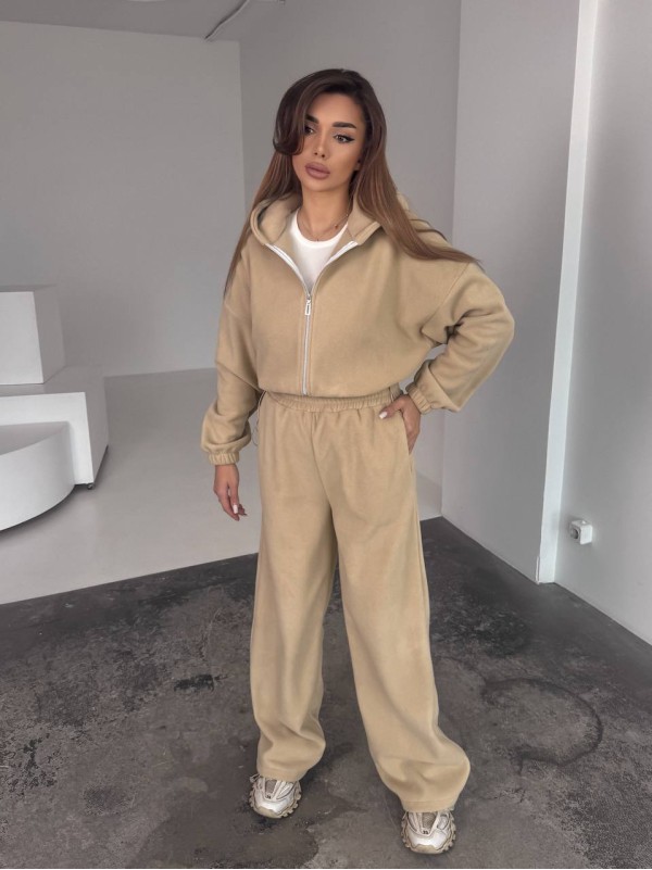Жіночий теплий костюм iз фліса бежевого кольору 35983