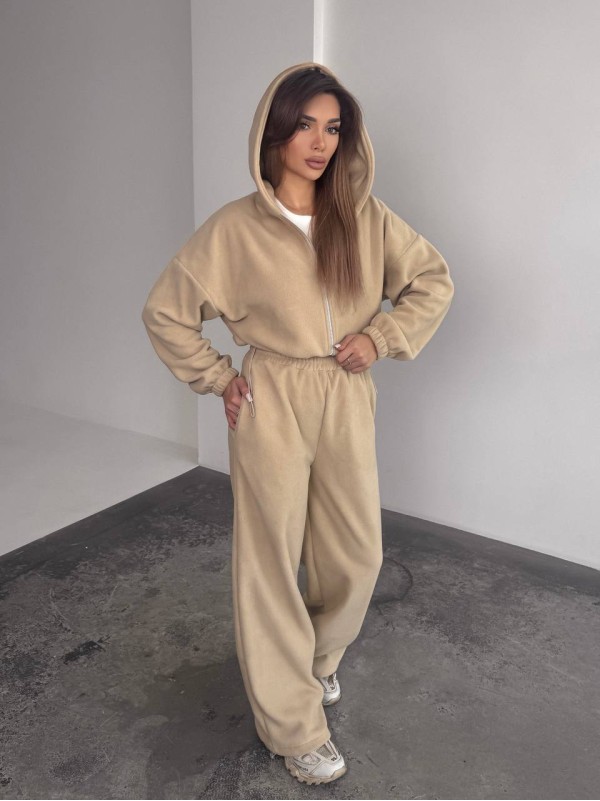 Жіночий теплий костюм iз фліса бежевого кольору 35983