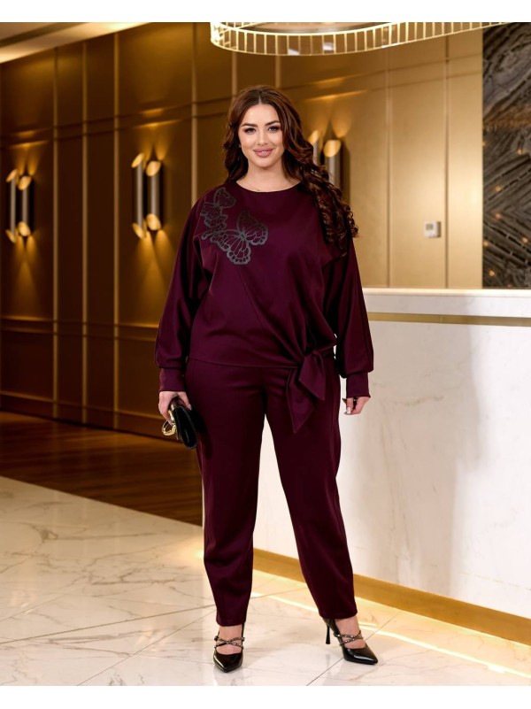 Жіночий нарядний костюм з трикотажу бордового кольору 35999