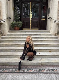 Вечiрня гiпюрова сукня міні чорного кольору 36008